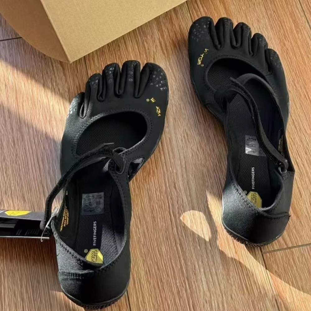 Women'S Shoes Louis Vuitton - Lekkie, oddychające i szybkoschnące sneakersy z