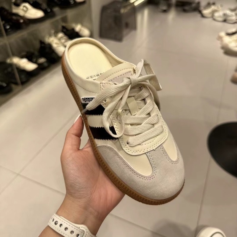 Slip On Mule Flat - Damskie klapki, buty sportowe z okrągłym