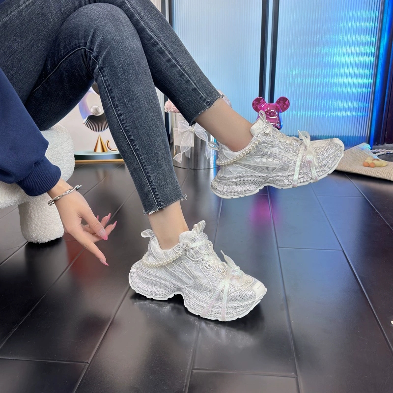 Nowe białe buty typu dad shoes – Women'S Shoes Paris recenzja i cena